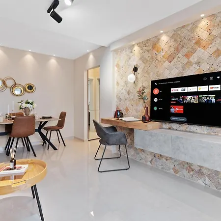 Penthouse Romana 公寓