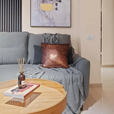 Penthouse Romana בוקרשט