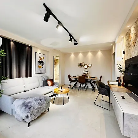 Rentforcomfort Penthouse Romana *