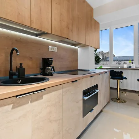 Penthouse Romana * Бухарест